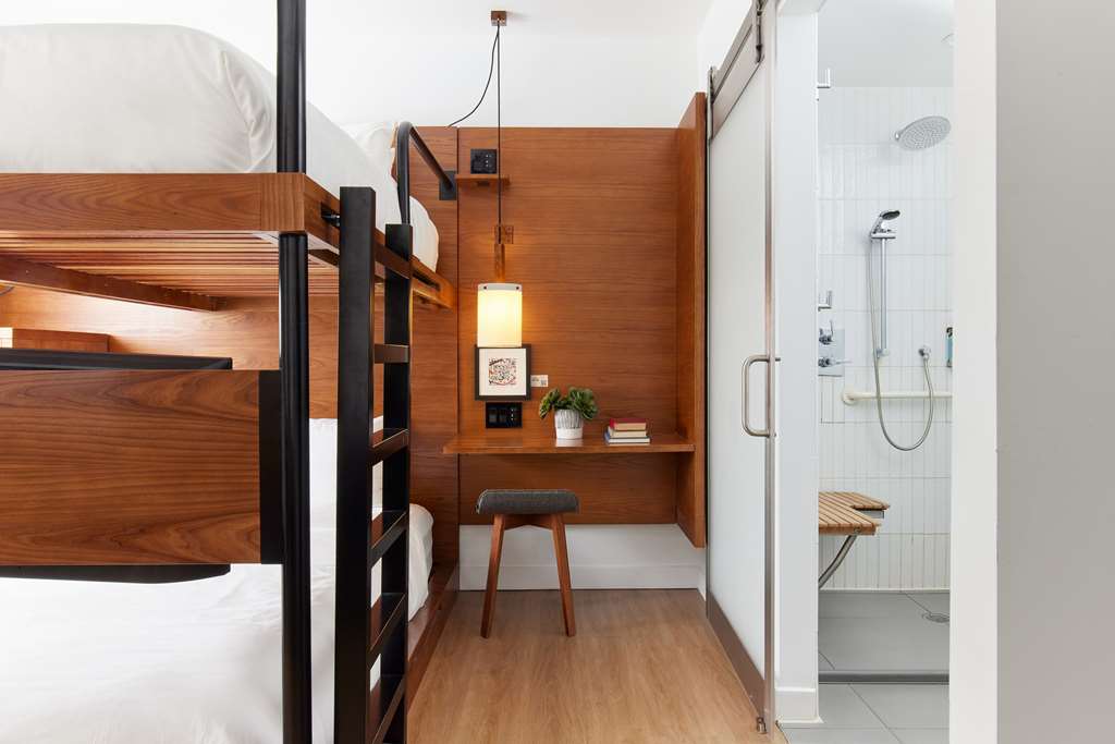 Arlo Soho - photo 25