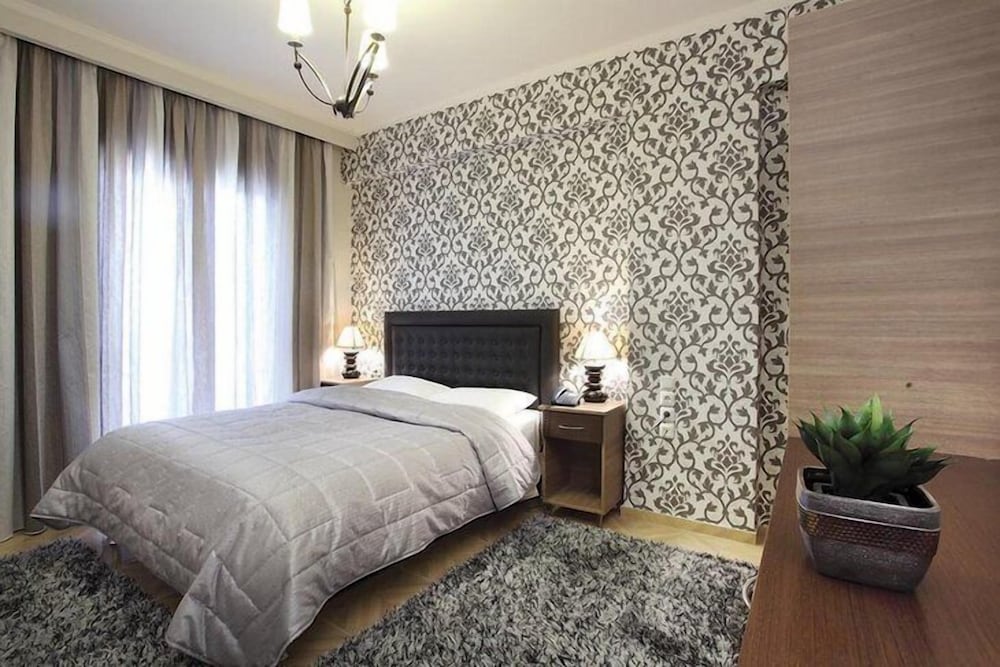 Delfini Hotel - carbon neutral hotel in Acharnes