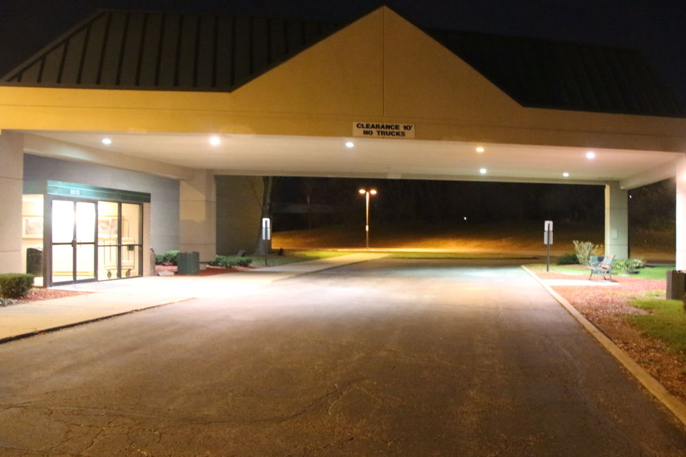 Hotel Muscatine - photo 24