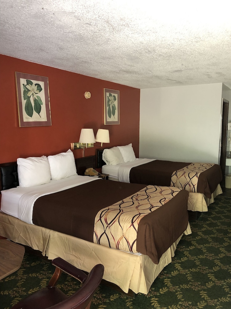 Budget Host Inn Greenup - photo 12