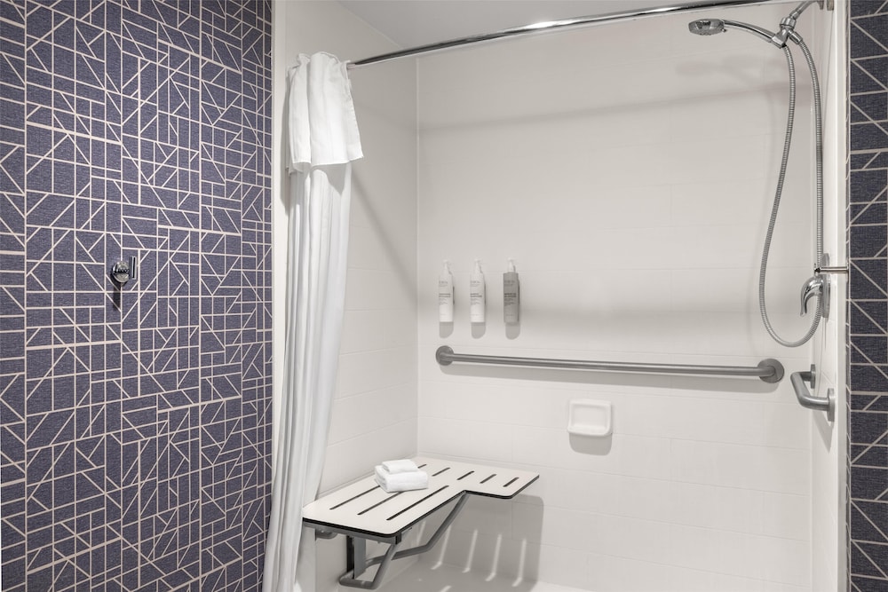Homewood Suites by Hilton Indianapolis Carmel - photo 35