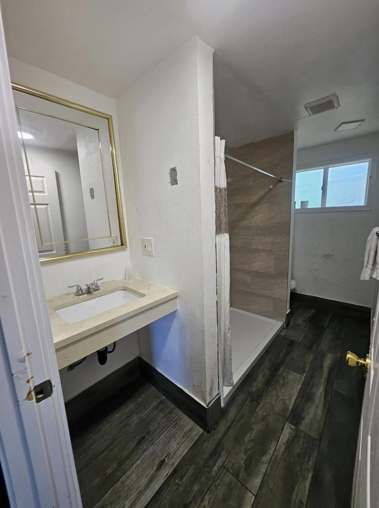 Del Rancho Motel - photo 29