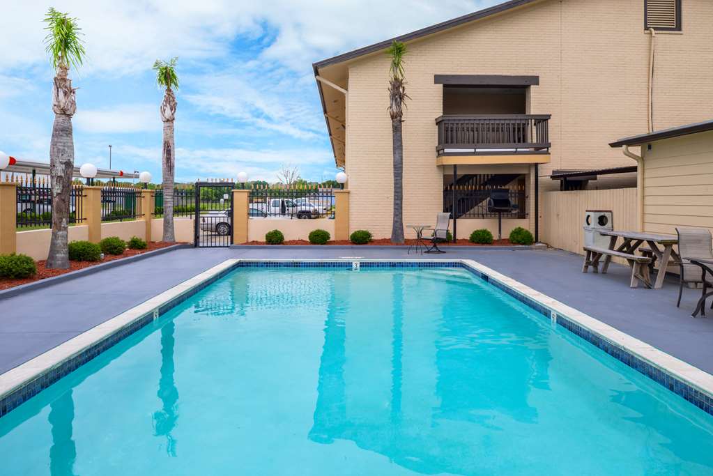 Americas Best Value Inn West Columbia - photo 17