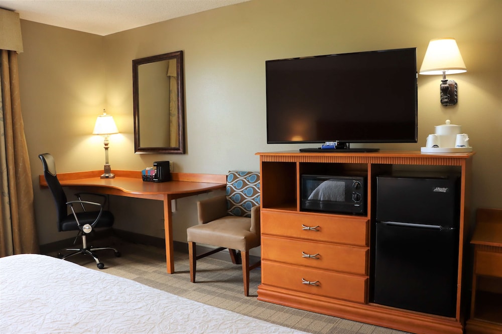 Hampton Inn & Suites Thibodaux - photo 15