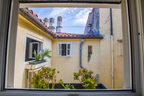 Viale 24 — 4-Star Luxury Hotel in Trieste, Italy