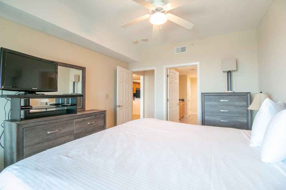 Legacy Towers Legacy I 1206 - photo 6