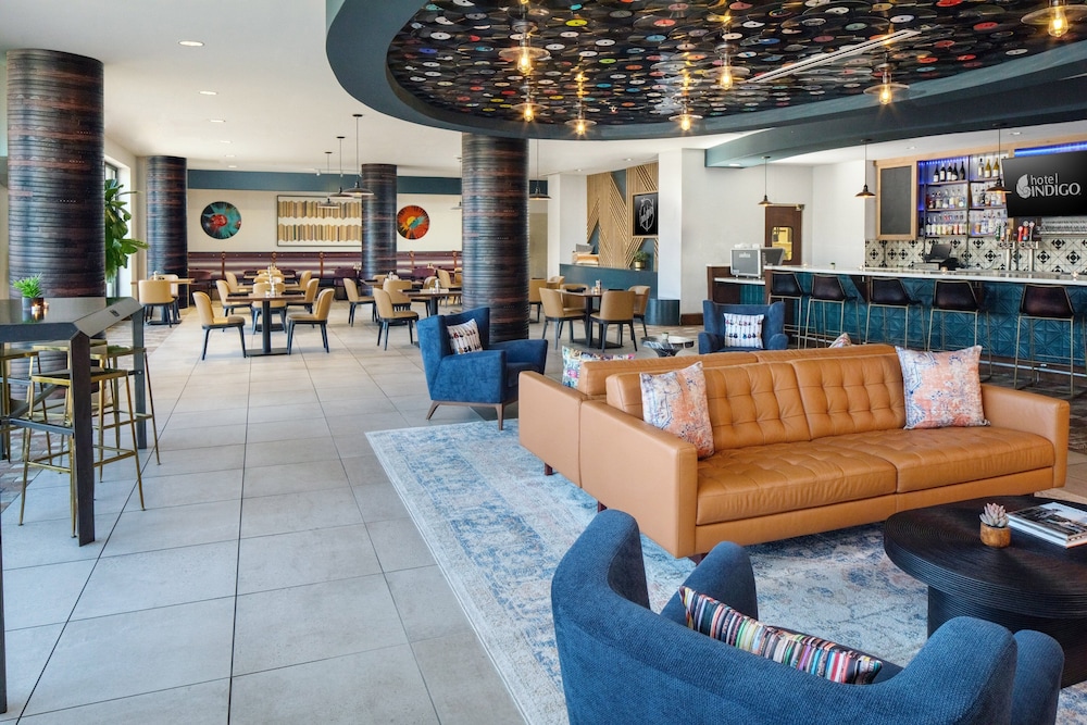 Hotel Indigo Austin Downtown University by IHG - photo 30