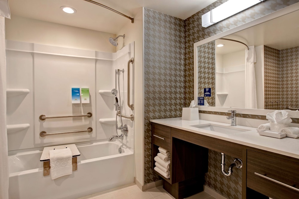 Home2 Suites by Hilton Carmel Indianapolis - photo 28