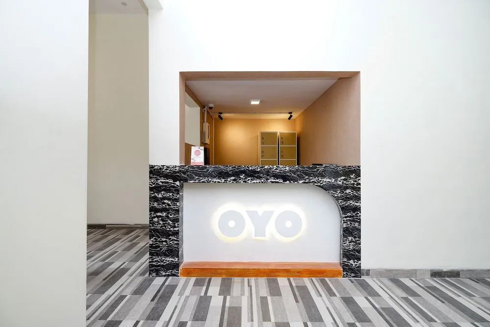 OYO Flagship 2124 Kars Inn Semarang in Semarang, Indonesia