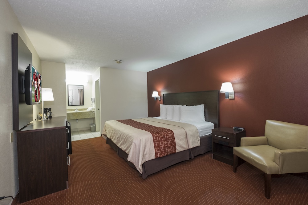 Red Roof Inn Columbus Northeast Westerville - photo 14