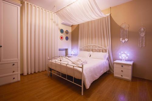 Alle Luminarie in Bari, Italy