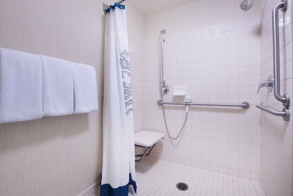 Residence Inn by Marriott Newark Silicon Valley - photo 27