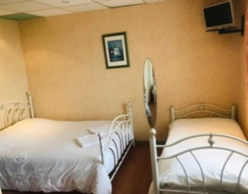 Hotel des Cevennes — Avignon — photo 5