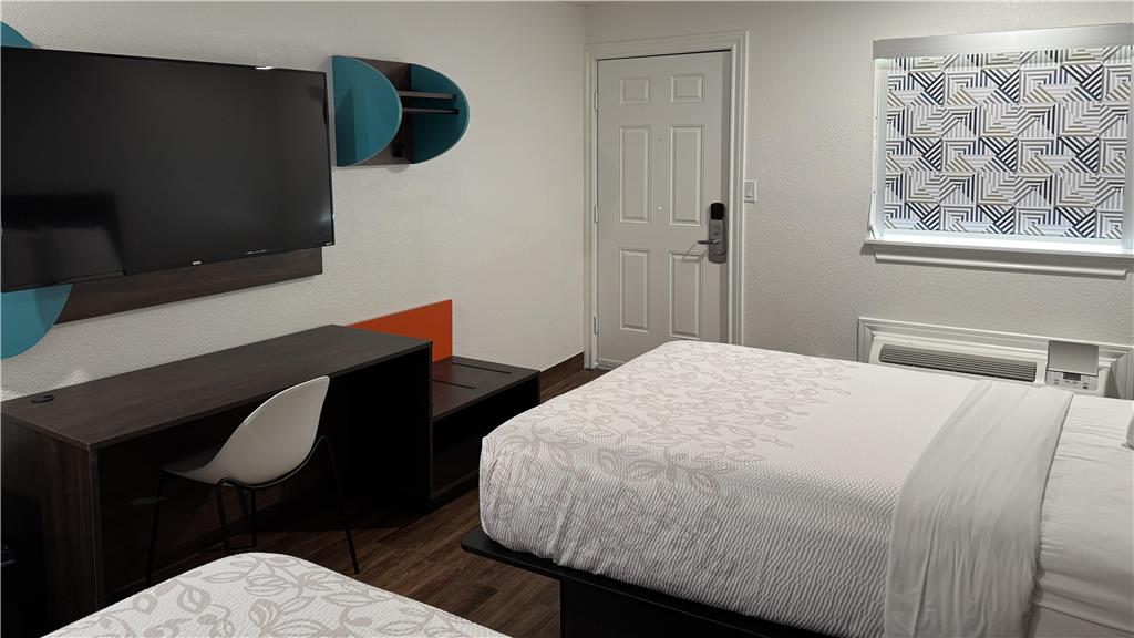 Beachcomber Inn - photo 7