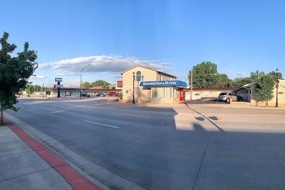 Roadside Motel - photo 37