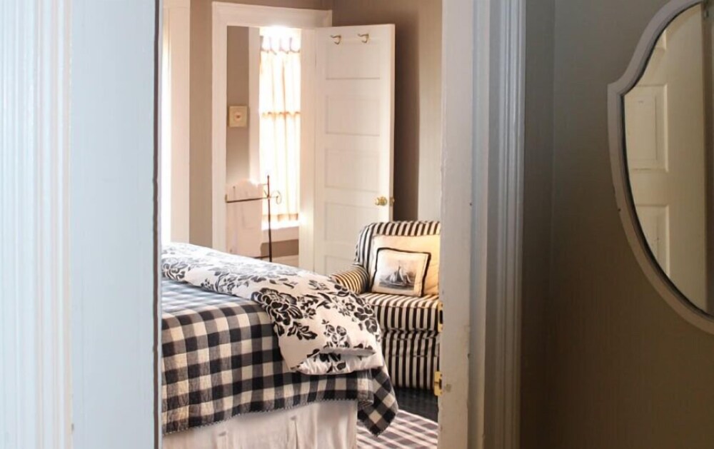 Hope and Glory Inn and Vineyard - photo 8