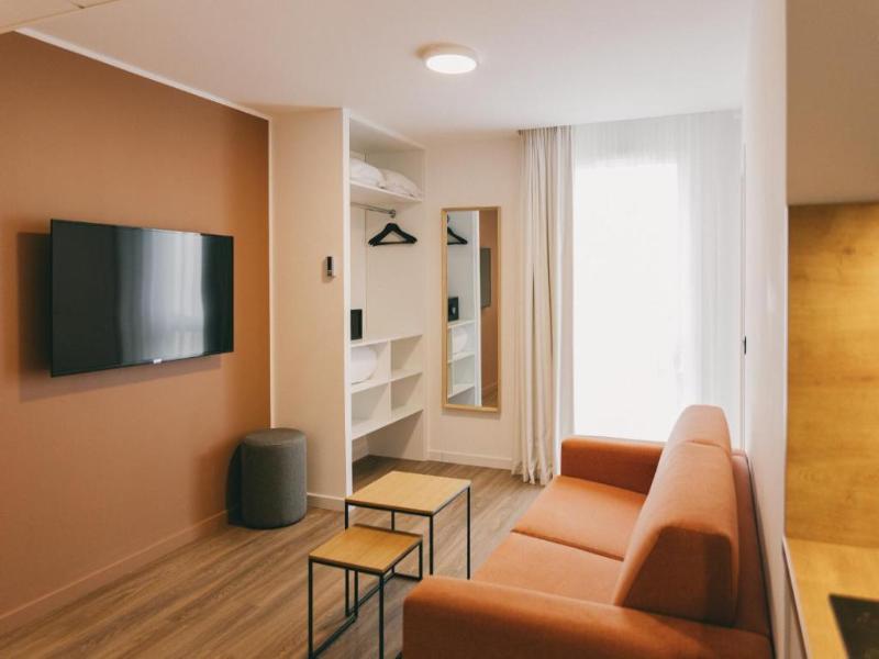 Appart'Hotel Marianne — 4-Star Luxury Hotel in Montpellier, France