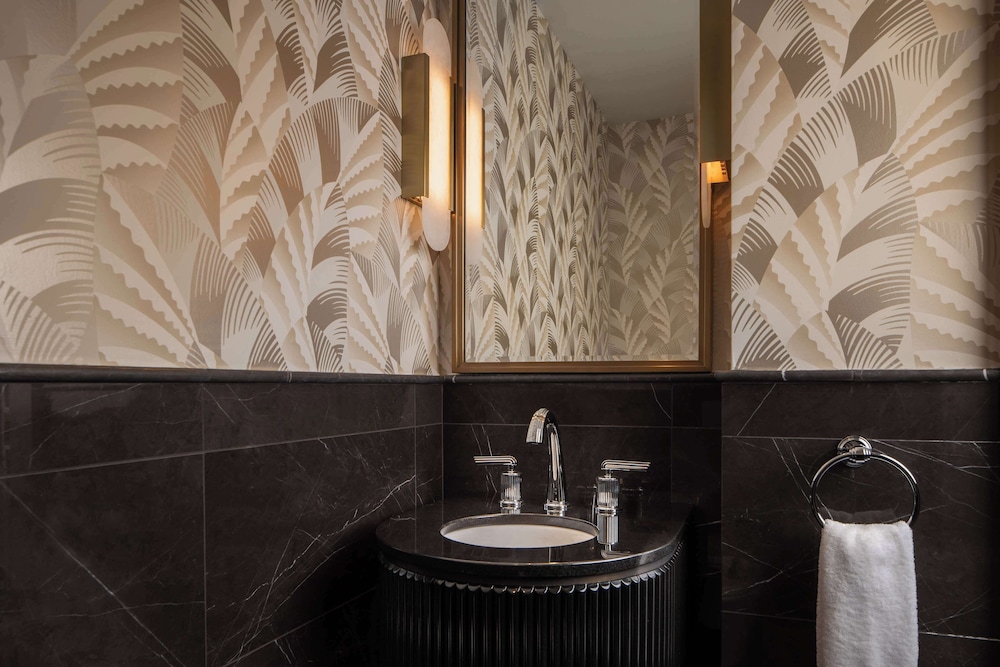 Waldorf Astoria New York - photo 25