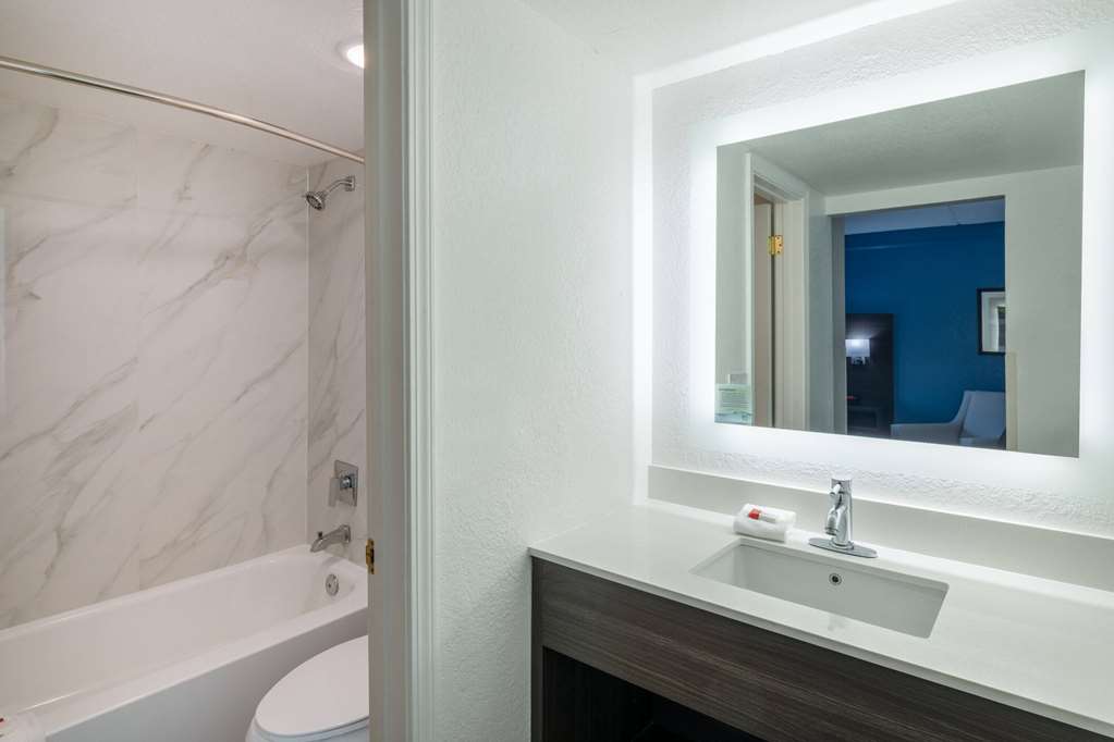 La Quinta Inn by Wyndham Sacramento North - photo 21