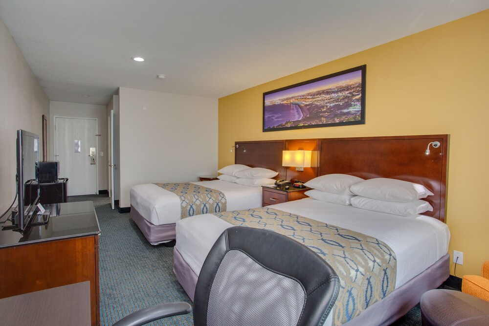 Quality Inn San Diego South Chula Vista - photo 12