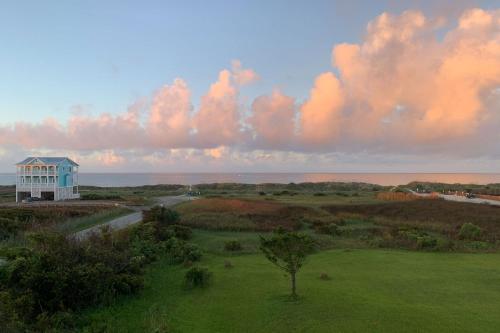 Stairway to Haven by Oak Island Accommodations - photo 43