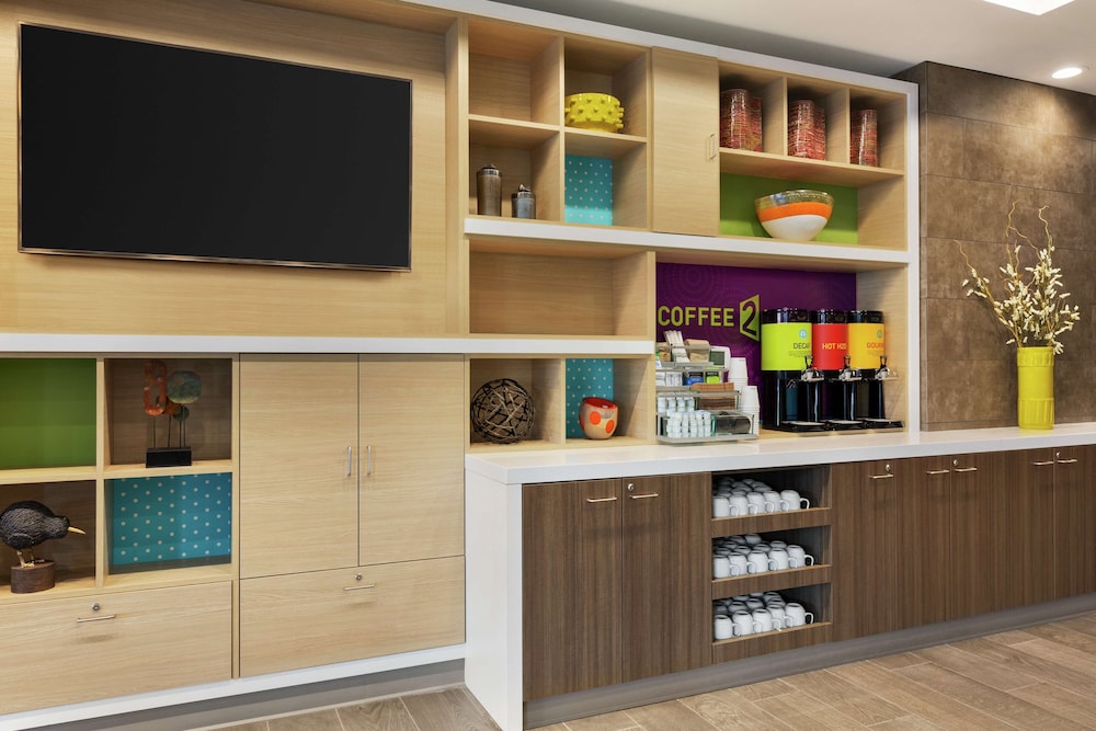 Home2 Suites by Hilton Portland Airport OR - photo 3