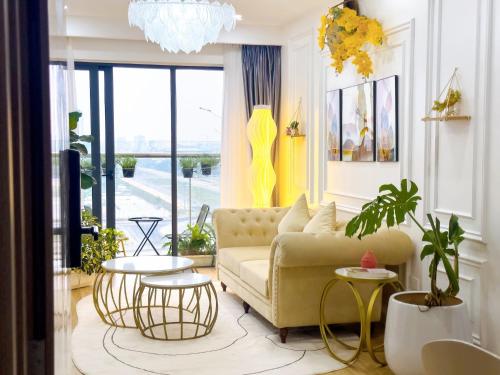 Hue Charm Apartment with Pool and Gym — 4-Star Luxury Hotel in Hue, Vietnam