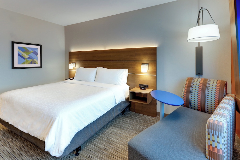 Holiday Inn Express & Suites Middletown Goshen by IHG - photo 39