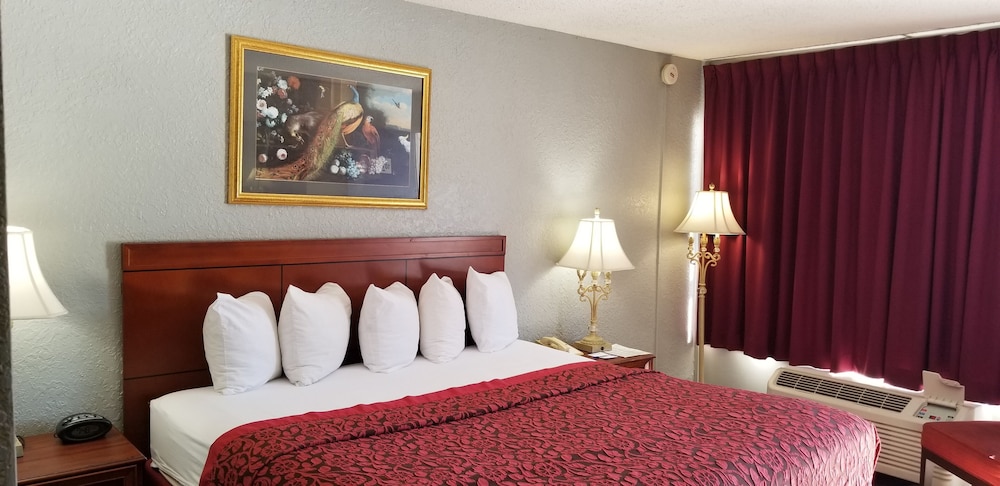 Days Inn by Wyndham Orlando Downtown - photo 2