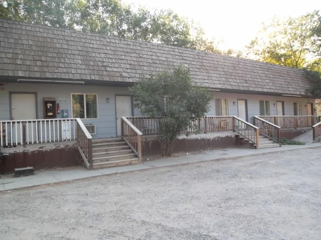 Hillside Inn in Deer Lodge, United States