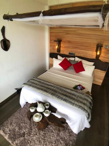 Mount shadows - carbon neutral hotel in Ella Town