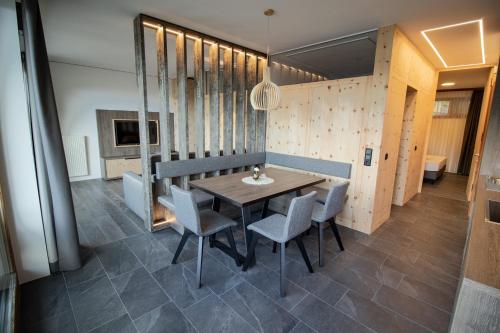 Haus Lechthaler — 4-Star Luxury Hotel in Prato, Italy