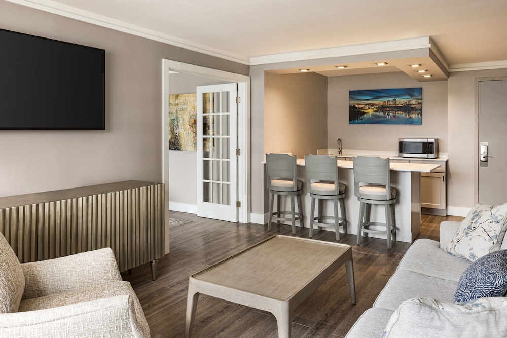 Crowne Plaza Knoxville Downtown University an IHG Hotel - photo 5