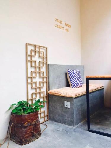 Indigo Lodge Zhaoxing — 4-Star Luxury Hotel in Guilin, People's Republic of China