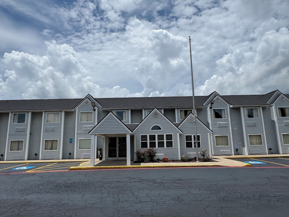 Americas Best Value Inn & Suites Ada - photo 22