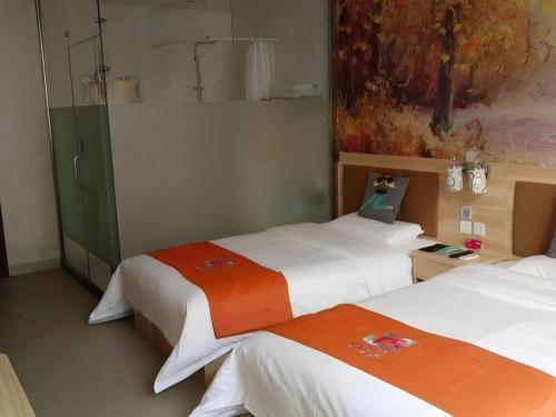 Pai Hotel Beijing Capital International Airport Linhe Development Zone Branch - carbon neutral hotel in Shunyi