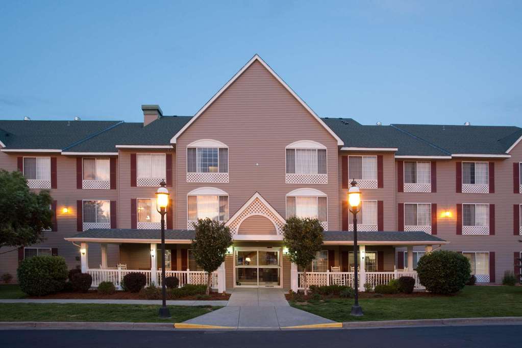 Country Inn & Suites by Radisson Greeley CO - featured photo