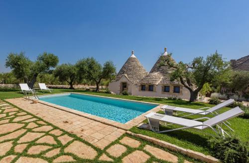 Trullo Atena in Alberobello, Italy