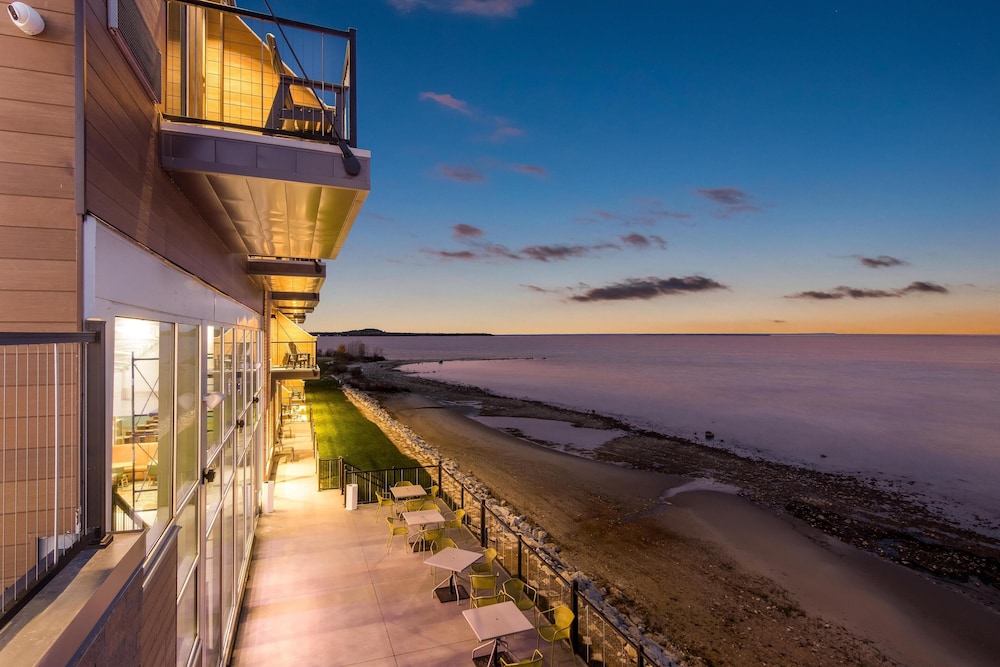 Hampton Inn by Hilton St Ignace Lakefront Mackinac - photo 48