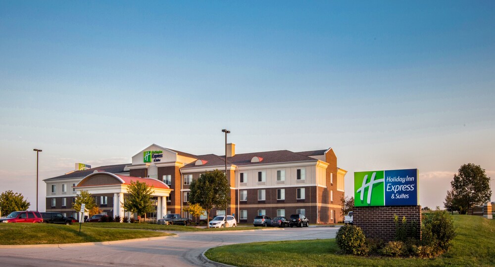 Holiday Inn Express Hotel & Suites Altoona Des Moines - photo 37