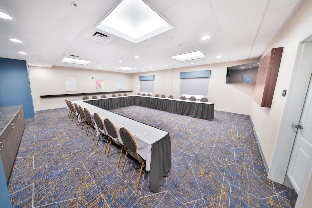 Hampton Inn & Suites Seattle Kent WA - photo 80