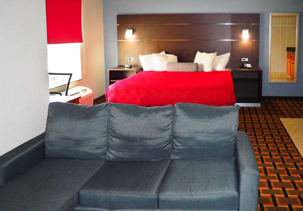 Econo Lodge Augusta West near Fort Gordon - photo 24