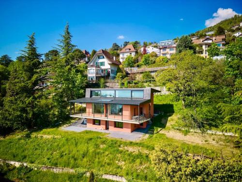 Villa Rose in the center of Montreux by GuestLee — 4-Star Luxury Hotel in Montreux, Switzerland