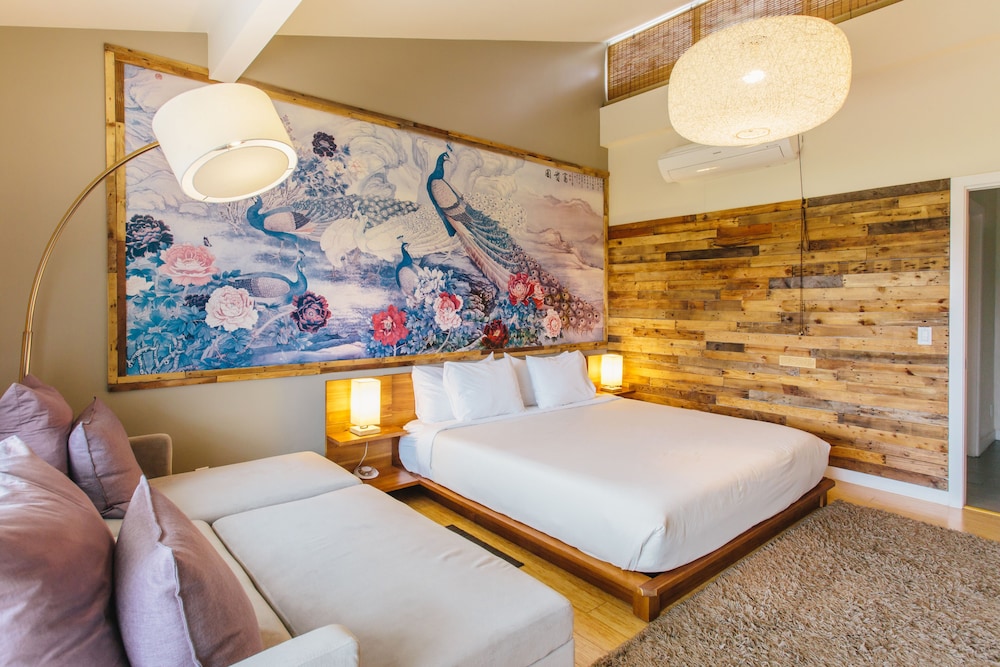 Inn at Moonlight Beach - photo 28