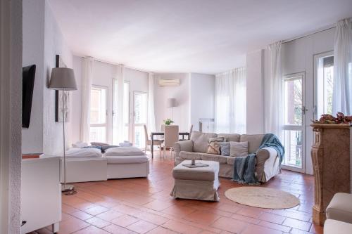Ampio ed elegante appartamento 2 camere e 2 bagni — 4-Star Luxury Hotel in Milan, Italy