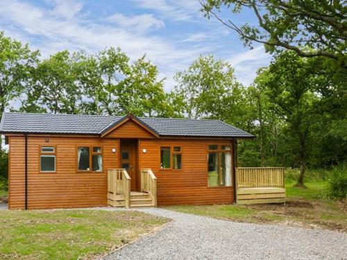 Chaffinch Lodge — 4-Star Luxury Hotel in Okehampton, United Kingdom