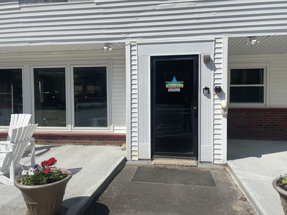 Aquastar Inn - photo 27