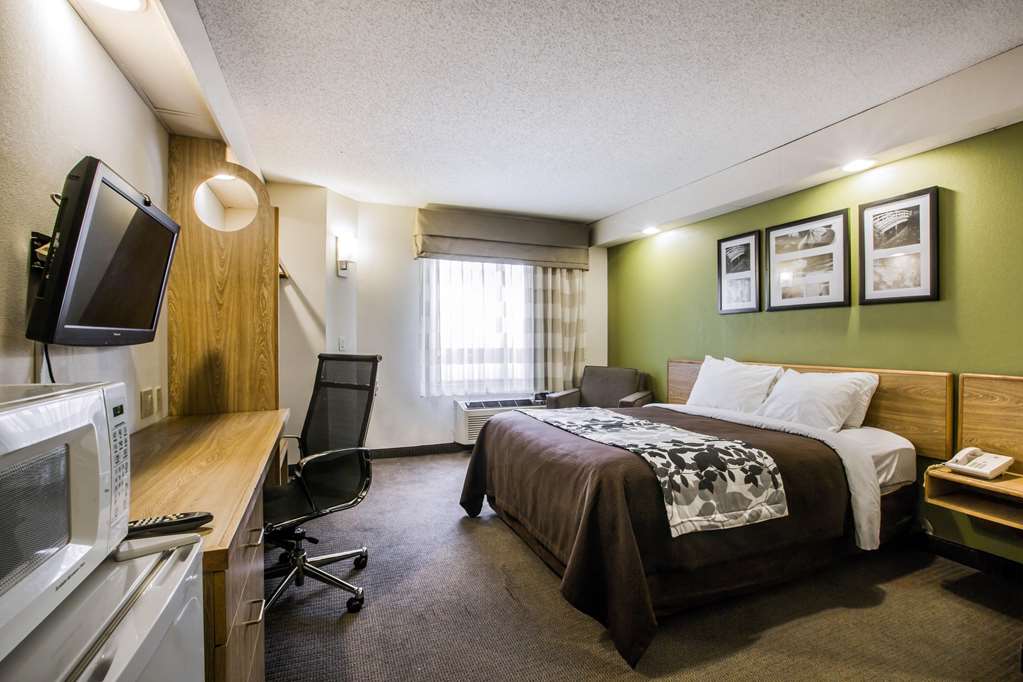 Rodeway Inn Austell Six Flags - photo 13
