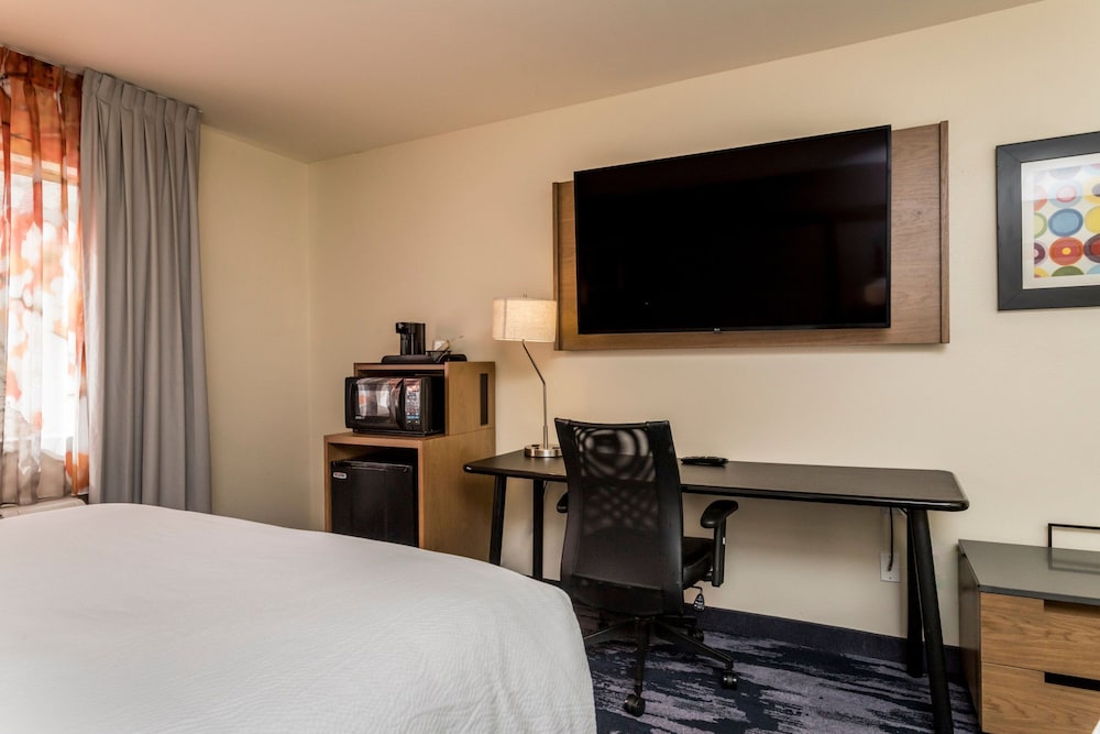 Fairfield Inn by Marriott St. George - photo 11