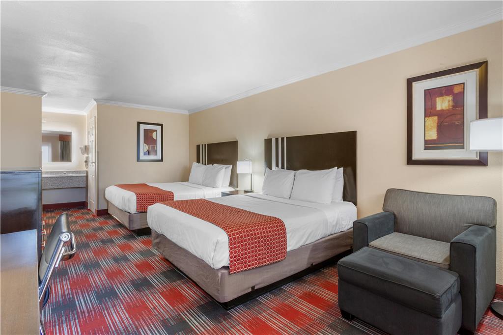 Best Western Brady Inn - photo 16